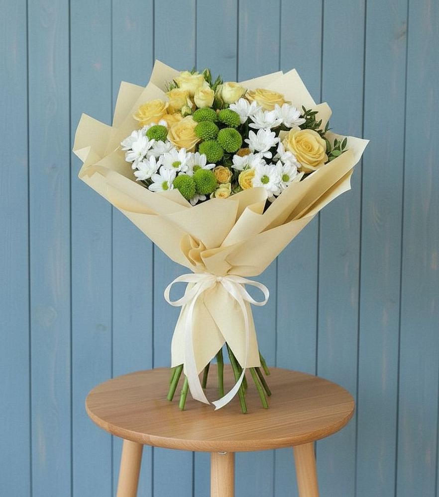 Букет цветов из: Хризантемы и Розы в Воротынске