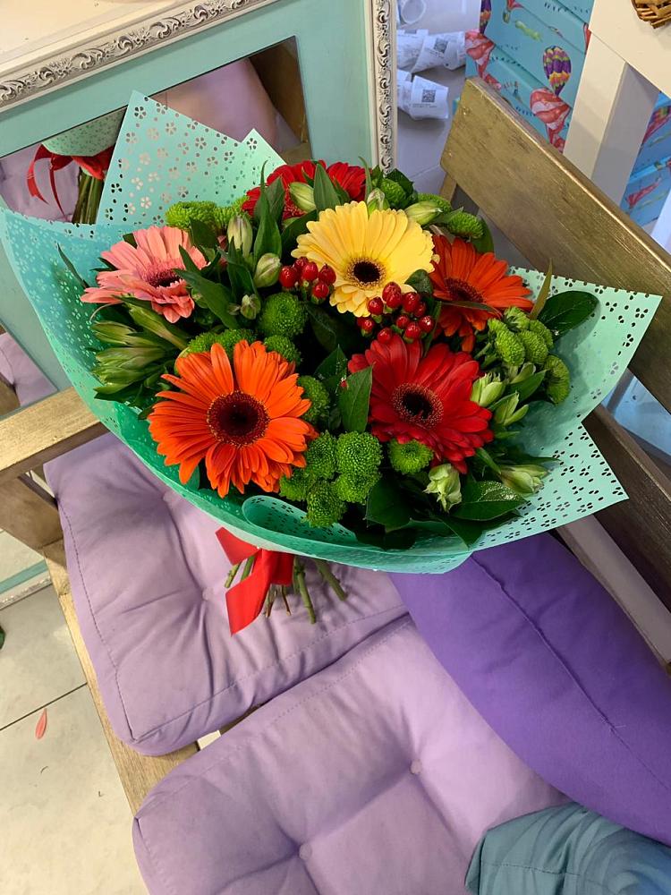 Букет цветов из: Герберы, Хризантемы и Альстромерии в Воротынске