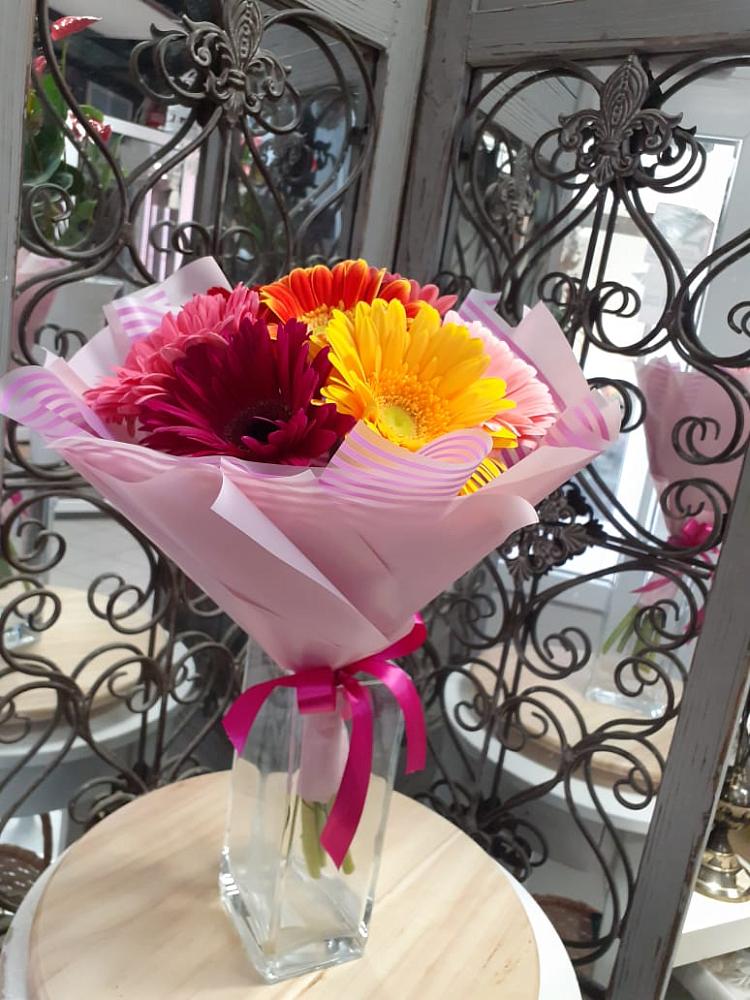 Букет цветов из: Герберы в Воротынске