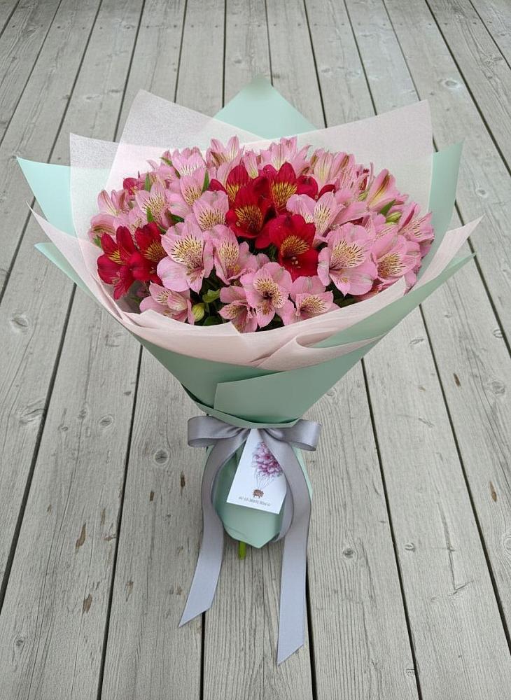 Букет цветов из: Альстромерии в Воротынске