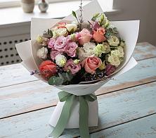 Букет цветов из:  Розы, Лизиантусы и Гвоздики #REPLACE_PRED# Воротынске