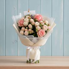 Букет цветов из:  Розы в Воротынске